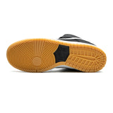 Nike SB Dunk Low Pro - Black Gum