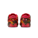 Nike SB Dunk Low - The Wizard of Oz Poppy Field